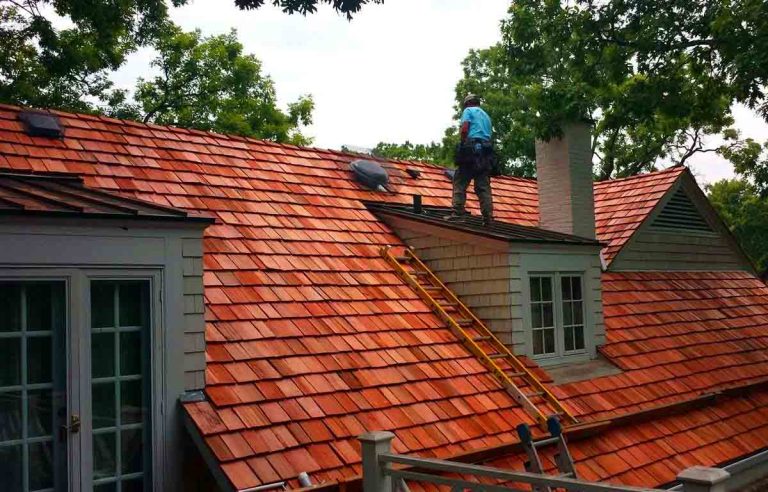 Rustic Cedar Roof Shingles: Natural Beauty for Your Home